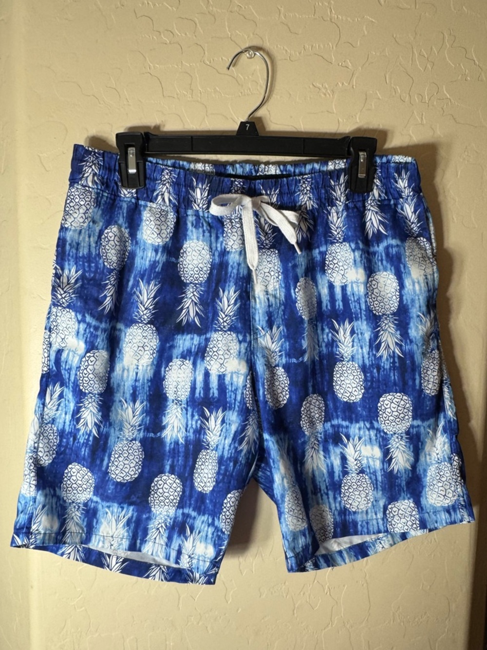Carbon Blue Pineapple Print Swim Trunks Board Shorts Tropical Beach Resort M